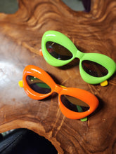 Load image into Gallery viewer, REBELLE Colorblock Inflated Sunnies