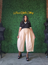 Load image into Gallery viewer, Entreprise Parachute Trousers