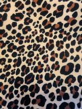 Load image into Gallery viewer, Wild Pseudo Workout Leggings