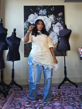 Load image into Gallery viewer, Dentelle Rocker Tunic Tee