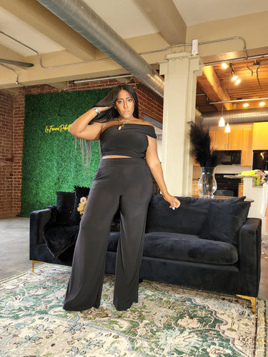 La Femme VIXEN Set