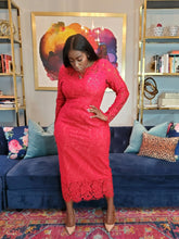 Load image into Gallery viewer, La Femme Lace in Rouge (Curvy)