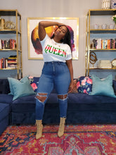 Load image into Gallery viewer, Queen Tee in Creme