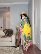 Load image into Gallery viewer, Tropicana Tucana Paisley Kimono