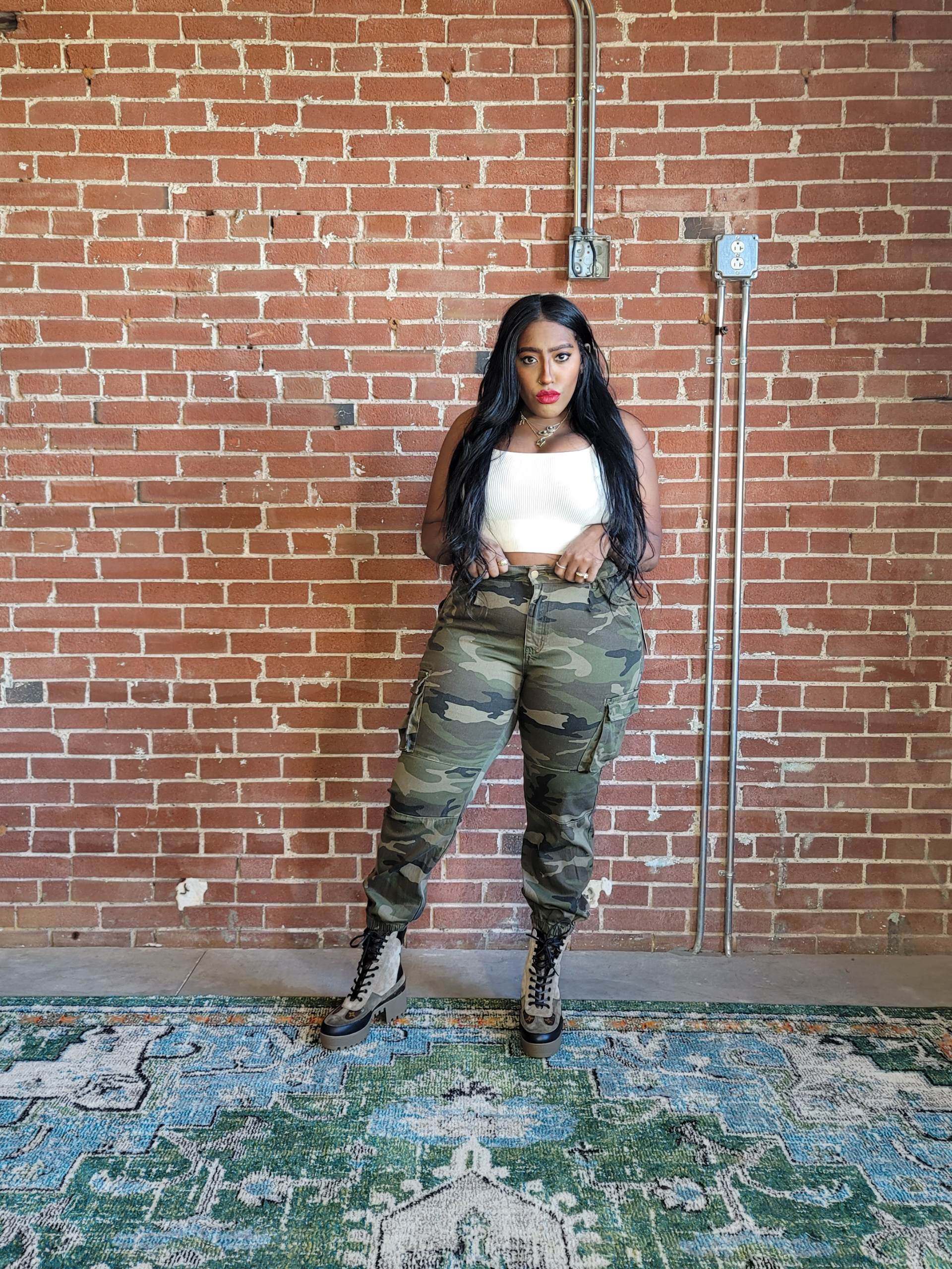 Camo 2025 joggers girl